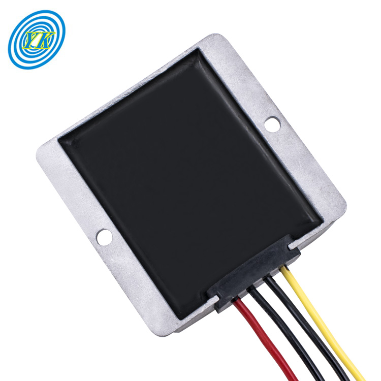 Buck & Boost 8-40V to 13.8V 5A Step up Voltage Dc-dc Converter