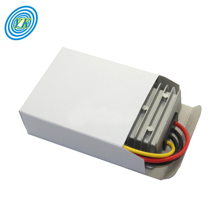 Buck & Boost 8-40V to 13.8V 5A Step up Voltage Dc-dc Converter